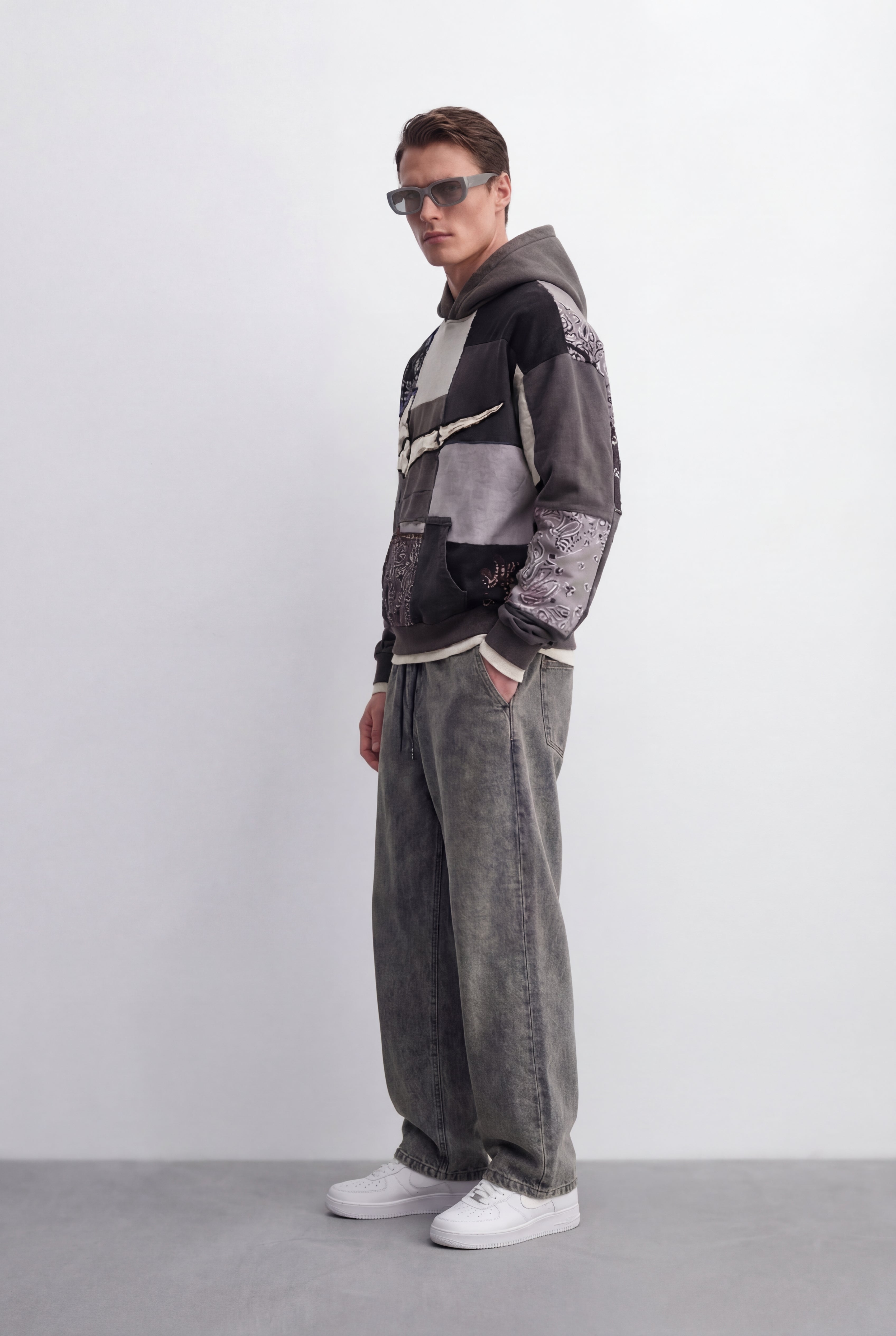 Vantix Drift Sweater