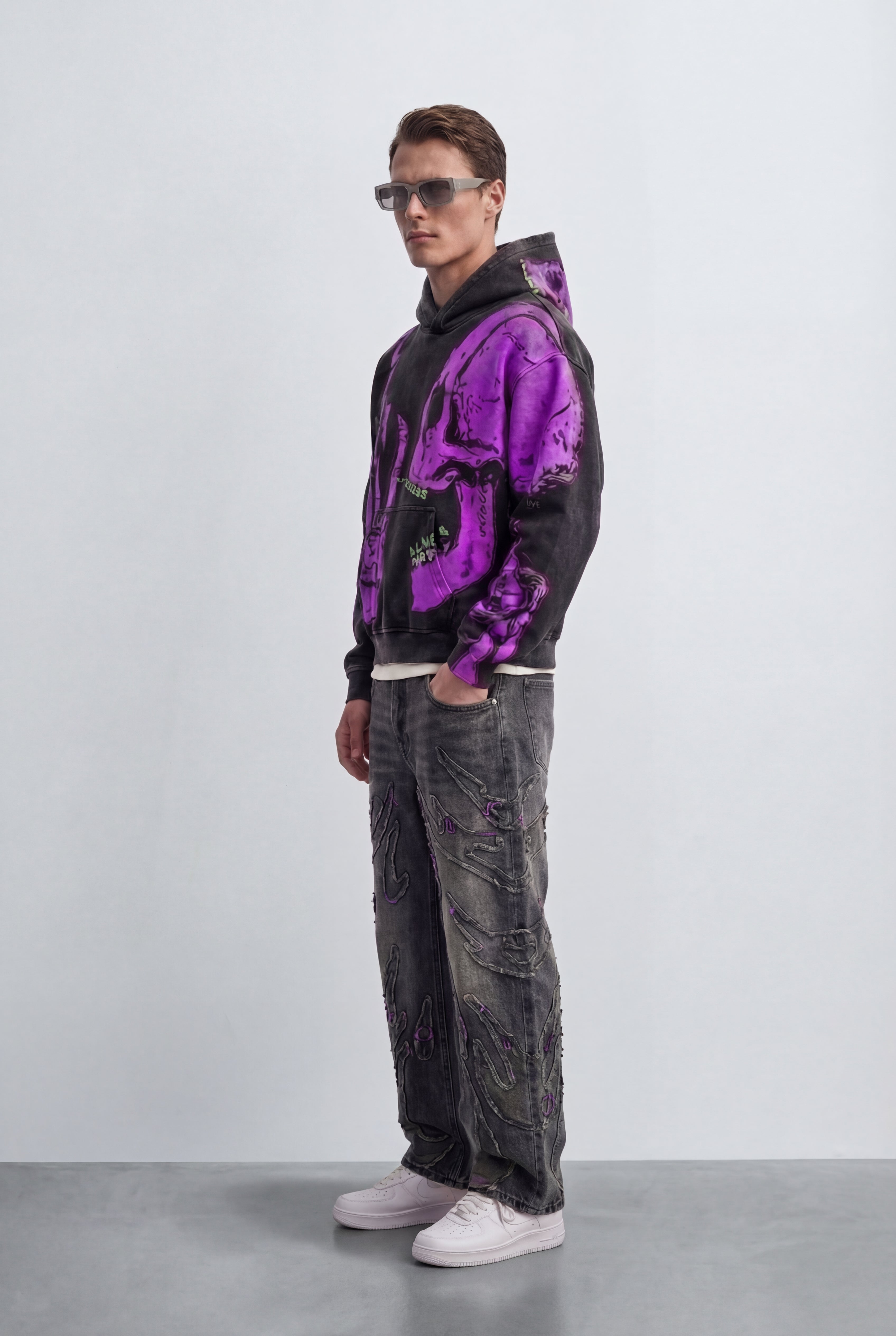 Vantix Nova Sweater